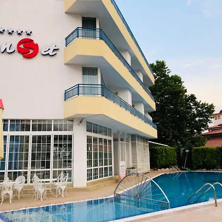 Hotel Sunset Słoneczny Brzeg