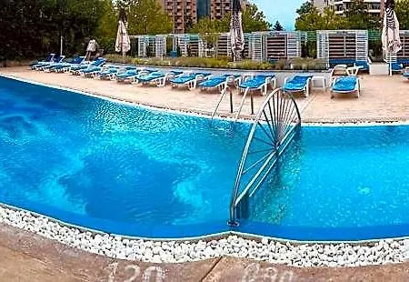 Sunset Hotel 4*