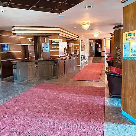 Sunset Hotel 4*